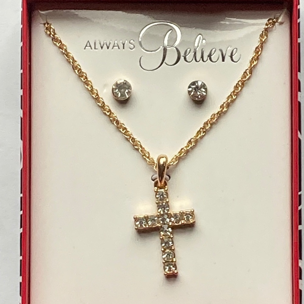Vtg new rhinestone cross set